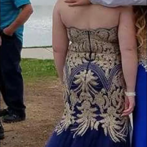 Prom dress - Picture 6 of 6
